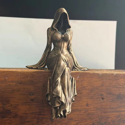 💃🖤Lady Reaper - Ethereal Hooded Figure Sculpture