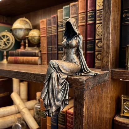 💃🖤Lady Reaper - Ethereal Hooded Figure Sculpture